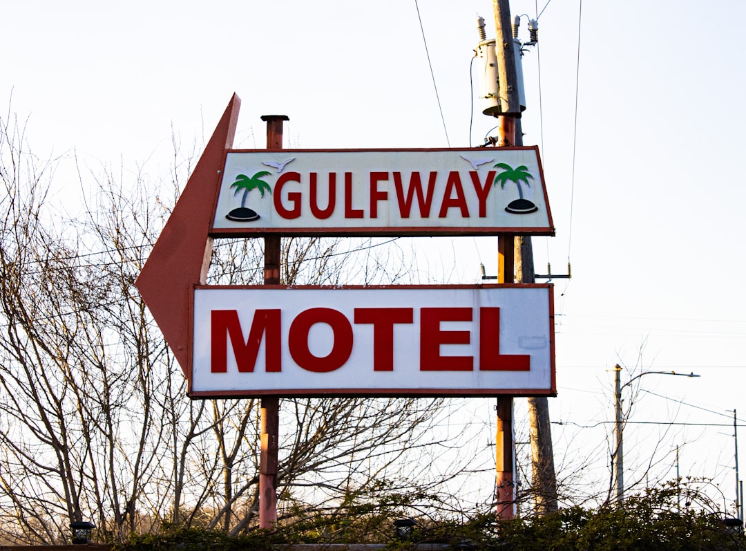 Weekend Getaways on Points: Using Miles and Hotel Points for 2-3 Night Trips